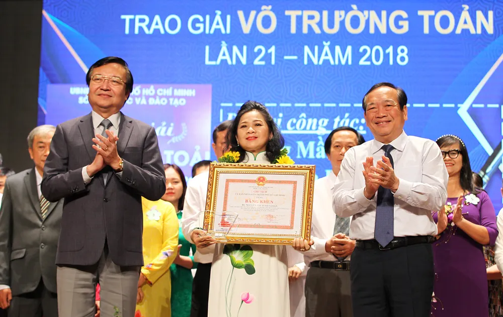 50 nhà giáo tiêu biểu của TPHCM được vinh danh Giải thưởng Võ Trường Toản ảnh 1