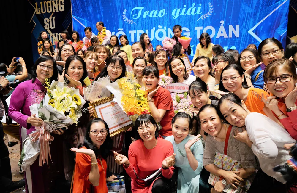 50 nhà giáo tiêu biểu của TPHCM được vinh danh Giải thưởng Võ Trường Toản ảnh 7