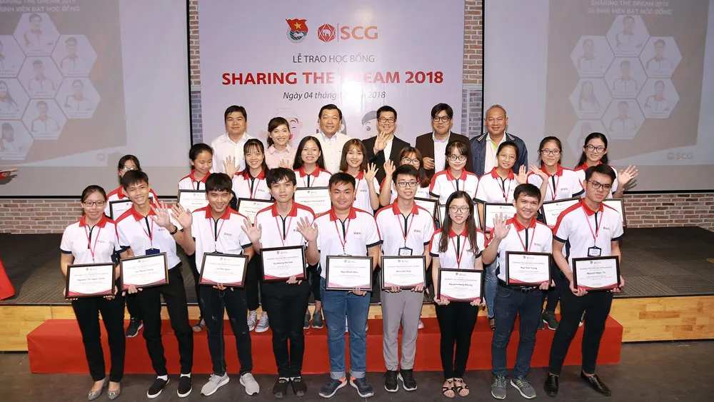 20 sinh viên xuất sắc được nhận học bổng "Chung một ước mơ" năm 2018