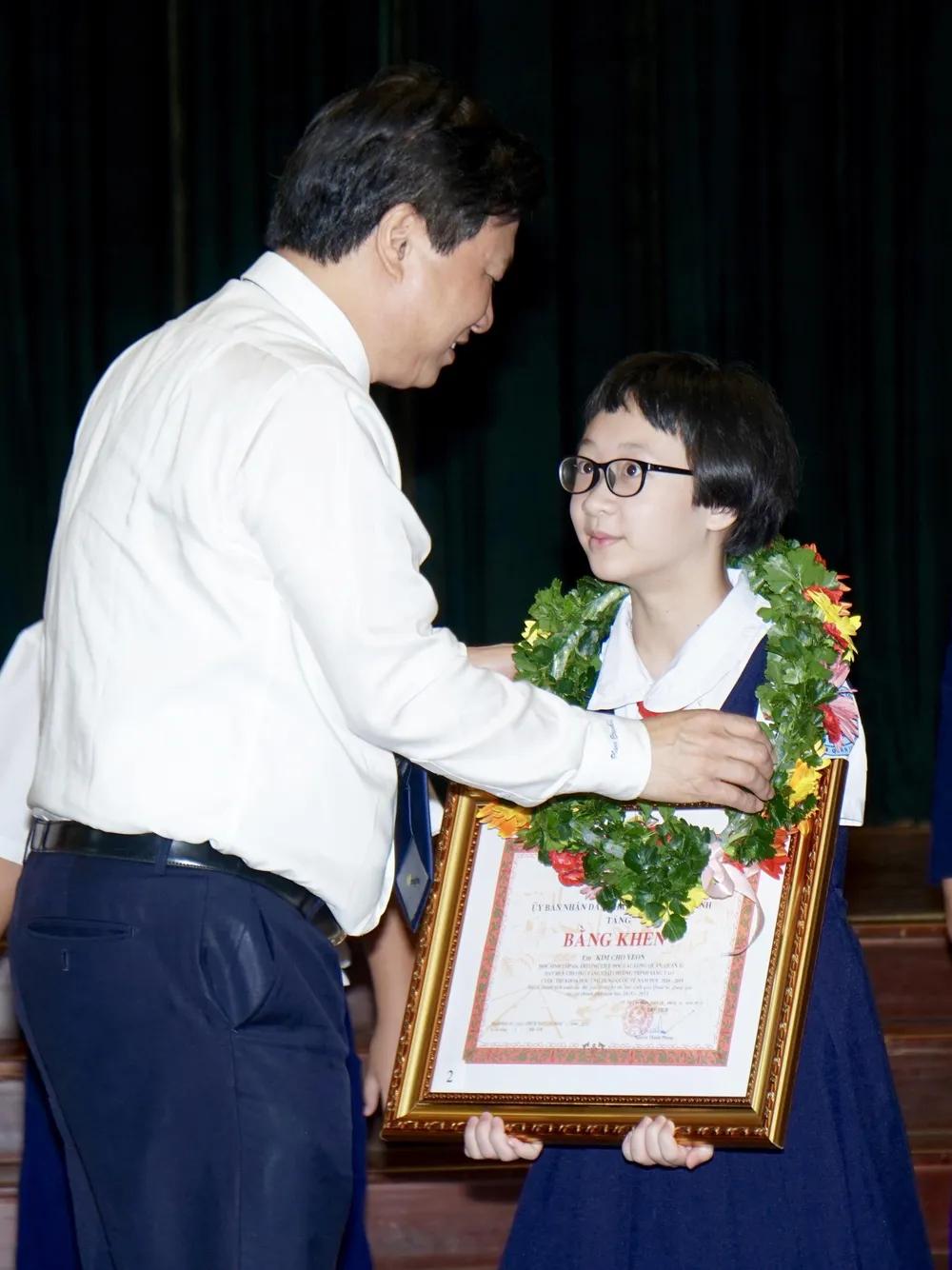 TPHCM tuyên dương, khen thưởng 618 học sinh giỏi tiêu biểu ảnh 4