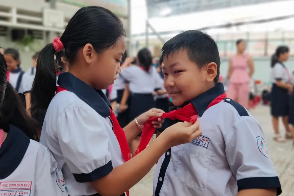 TPHCM: Hơn 1,3 triệu học sinh tựu trường ảnh 8