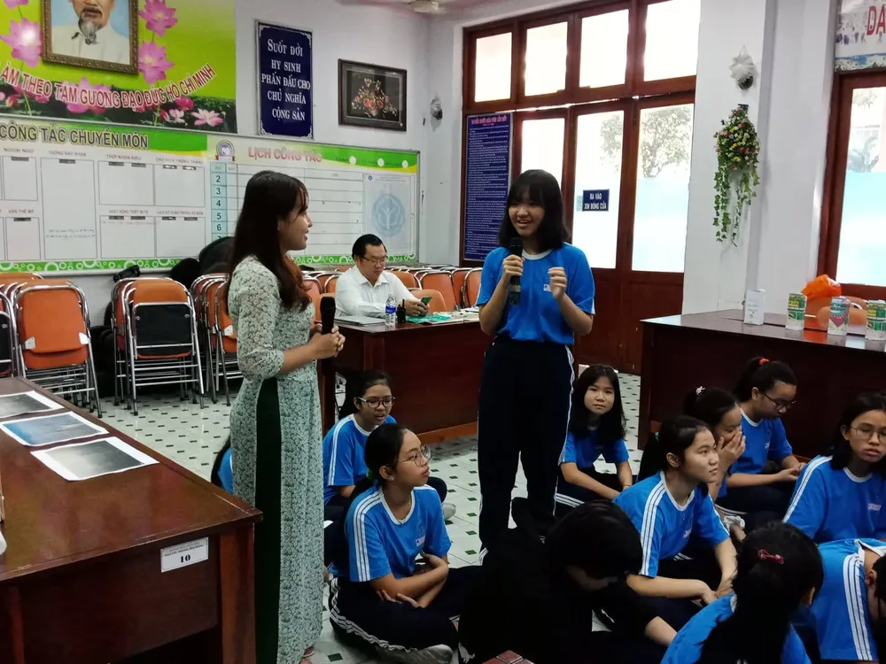 Khi học sinh được “sắm vai” sứ giả môi trường ảnh 1