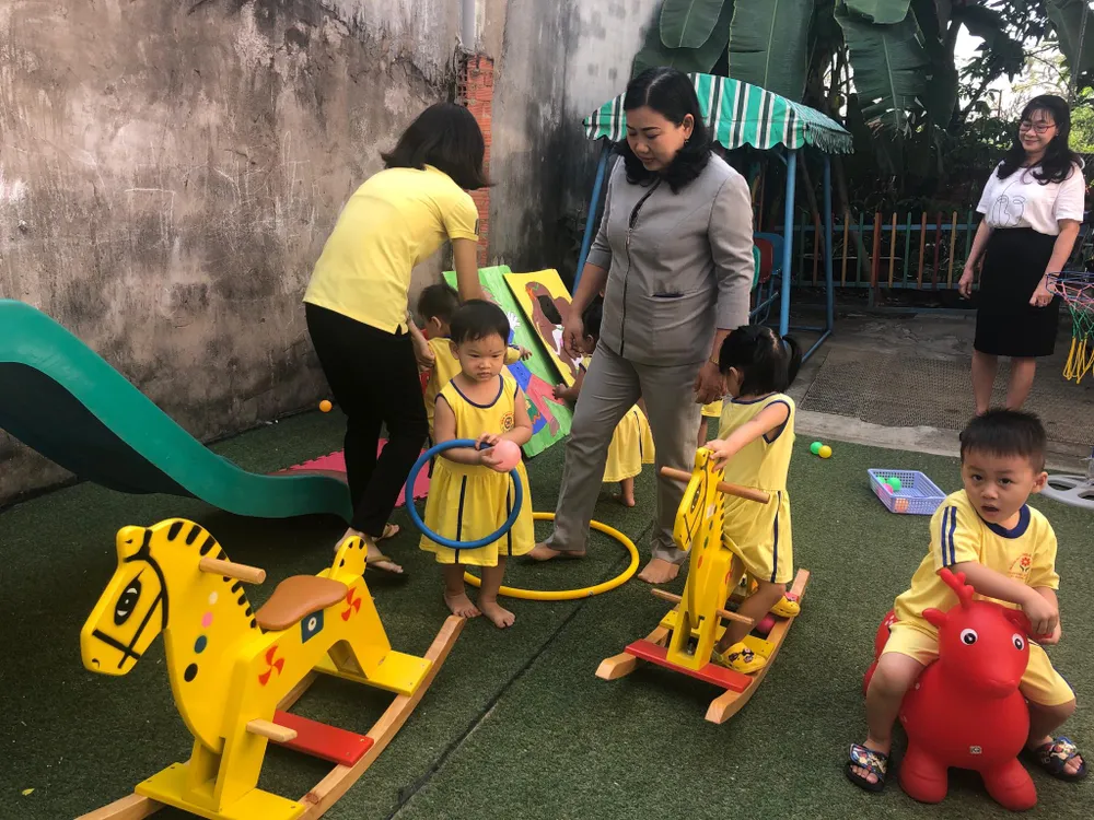 Nhóm trẻ tư thục nâng cao chất lượng nhờ được lắp đặt camera theo Đề án 404 ảnh 1