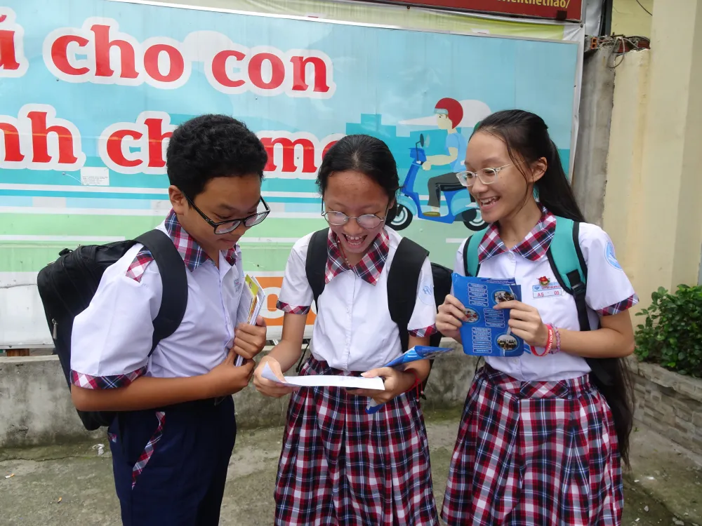 TPHCM: Thí sinh phấn khởi với đề thi môn Ngữ văn về thông điệp “tình yêu thương“ ảnh 2