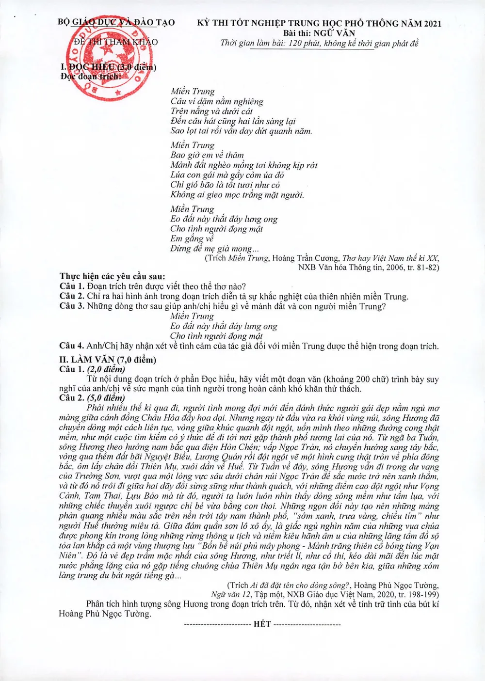 Học sinh lớp 12 thở phào với đề tham khảo kỳ thi tốt nghiệp THPT môn Ngữ văn   ảnh 1