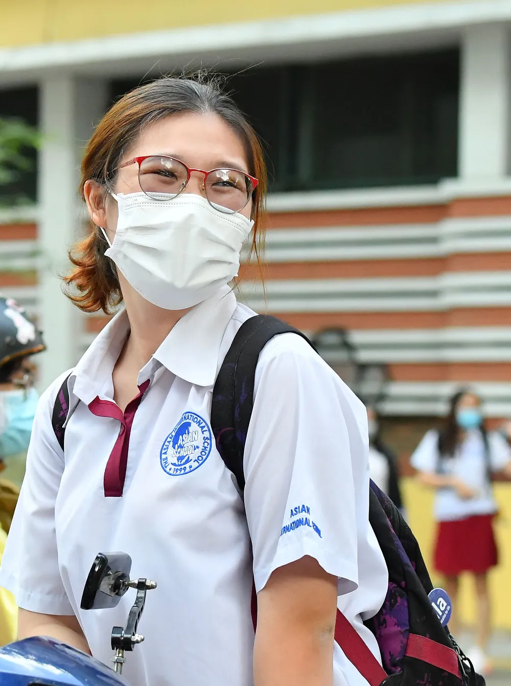 Thí sinh phấn khởi vì đề thi Ngữ văn nhẹ nhàng ảnh 3