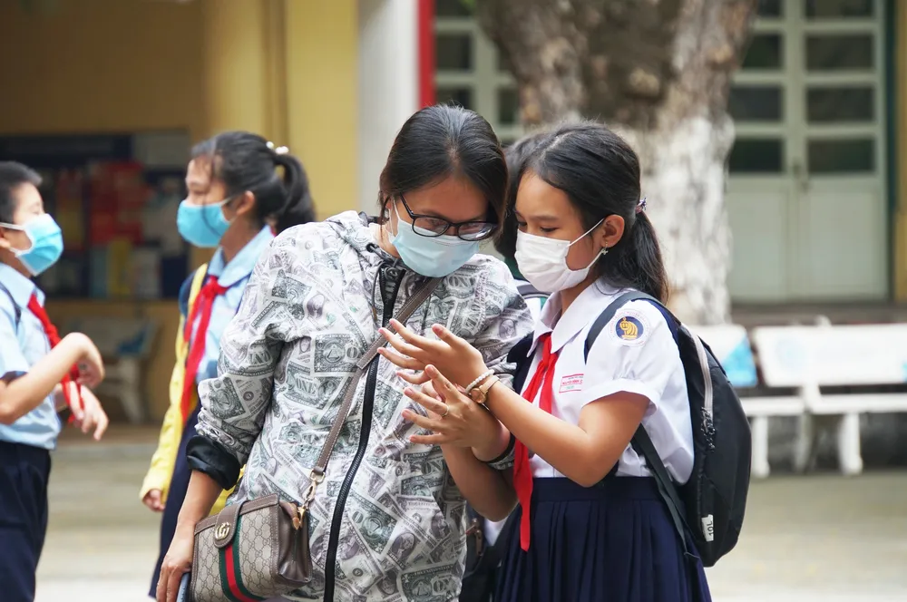 TPHCM: Hỗ trợ 100% học phí học kỳ 1 năm học 2021-2022 ảnh 1