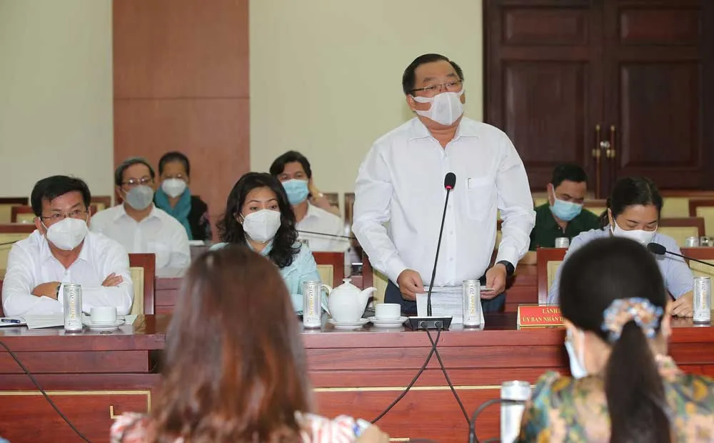 Cử tri TPHCM kiến nghị nhiều chế độ, chính sách cho giáo viên  ảnh 3