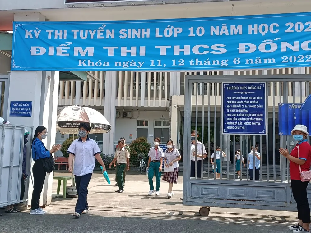 Nhiều thí sinh than đề môn Toán khó, bất lực với câu hỏi về xác suất thống kê ảnh 1