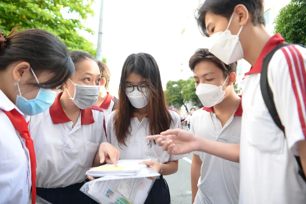 Nhiều thí sinh than đề môn Toán khó, bất lực với câu hỏi về xác suất thống kê ảnh 5