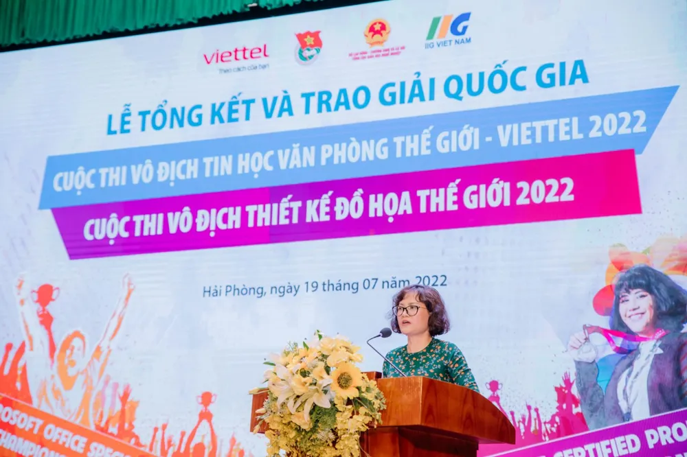 9 đại diện của Việt Nam tham gia cuộc thi tin học văn phòng và thiết kế đồ họa thế giới ảnh 1