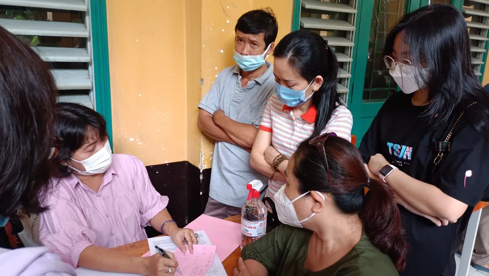 Phụ huynh còn e ngại liên hệ nhà trường khi có thắc mắc do sợ ảnh hưởng học sinh ảnh 1