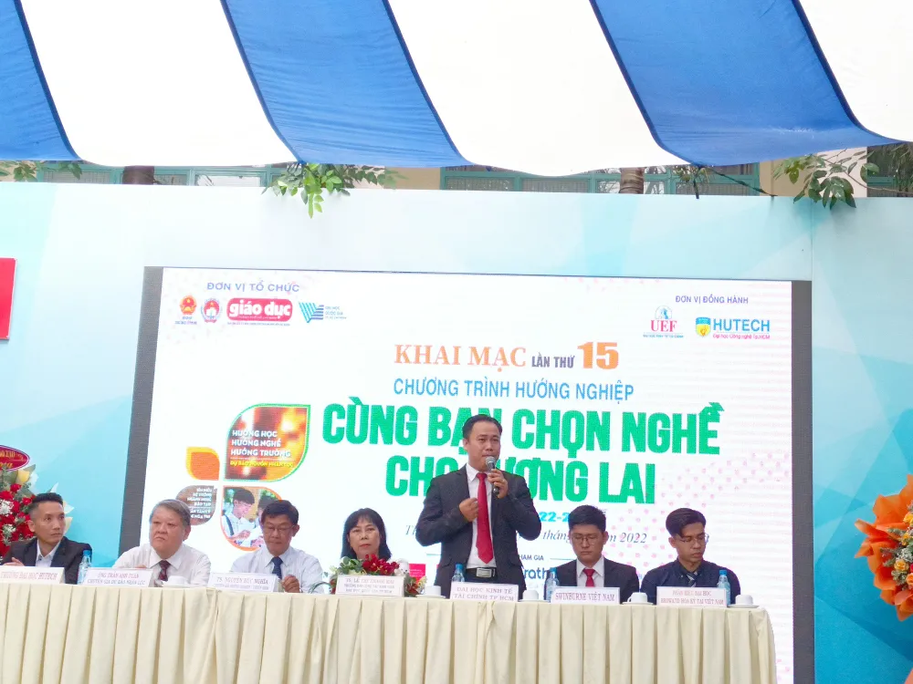 Tư vấn “chọn nghề cho tương lai” cho hơn 800.000 học sinh tại 26 tỉnh, thành ảnh 3