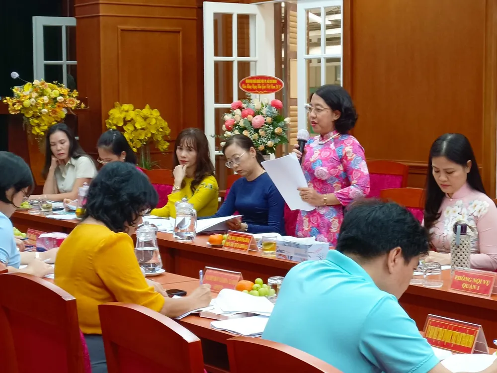 Quận 1: Đề xuất chế độ hỗ trợ giáo viên các trường tiên tiến, hội nhập ảnh 1