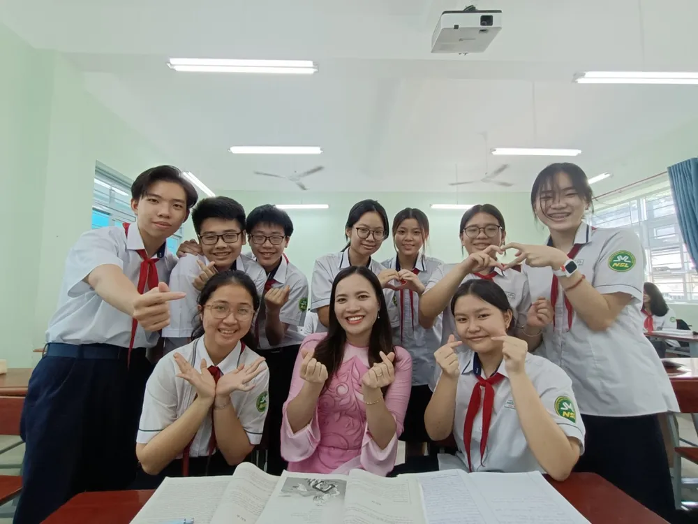 Học sinh lớp 9, Trường THCS Ngô Sĩ Liên (quận Tân Bình) sẵn sàng cho kỳ thi tuyển sinh lớp 10 năm học 2023-2024 Học sinh lớp 9, Trường THCS Ngô Sĩ Liên (quận Tân Bình) sẵn sàng cho kỳ thi tuyển sinh lớp 10 năm học 2023-2024