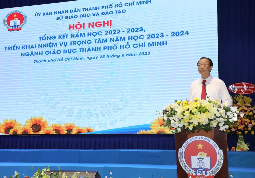 Thứ trưởng Bộ GD-ĐT Phạm Ngọc Thưởng đánh giá cao những kết quả ngành giáo dục TPHCM đã đạt được Thứ trưởng Bộ GD-ĐT Phạm Ngọc Thưởng đánh giá cao những kết quả ngành giáo dục TPHCM đã đạt được