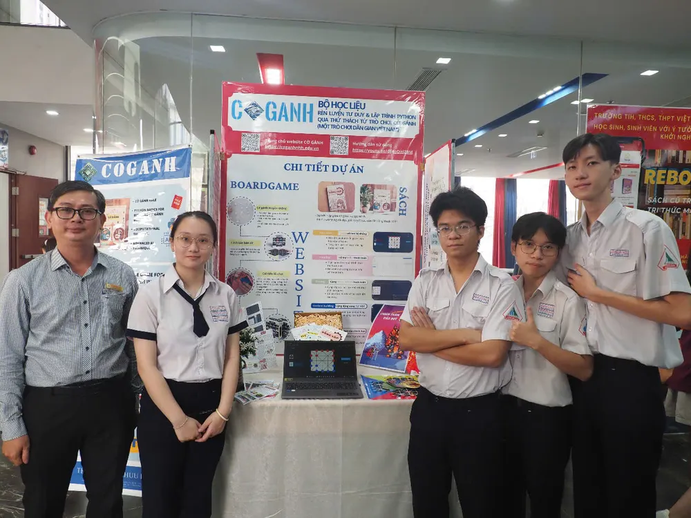 Học sinh tham gia tham gia Vòng chung kết Cuộc thi “Học sinh, học viên, sinh viên với ý tưởng khởi nghiệp” năm học 2024-2025