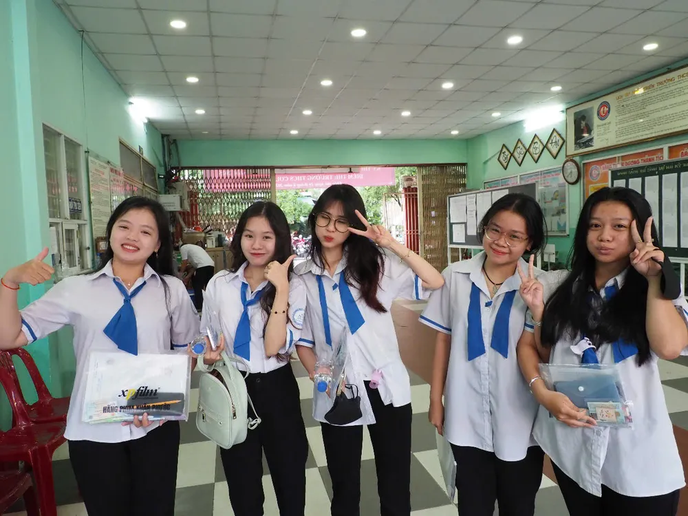 Học sinh tham gia kỳ thi tuyển sinh lớp 10 công lập năm học 2025-2026