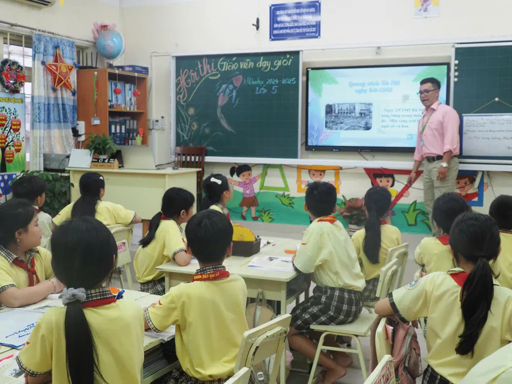 Một giờ học của học sinh Trường Tiểu học Trương Quyền (phường Nhiêu Lộc, TPHCM) trong năm học 2024-2025