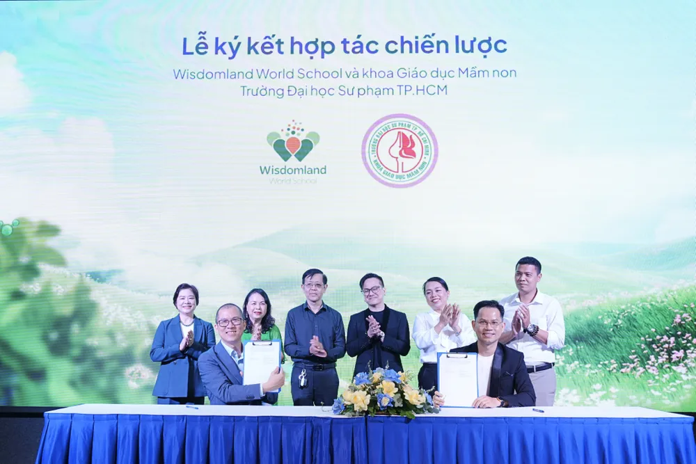 LE KY KET MOU WISDOMLAND WORLD SCHOOL VA DAI HOC SU PHAM TPHCM KHOA GIAO DUC MAM NON 2.jpg