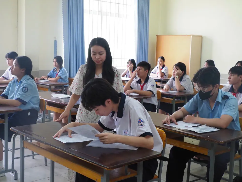 Thí sinh tham dự kỳ thi tuyển sinh lớp 10 công lập năm học 2025-2026 tại TPHCM