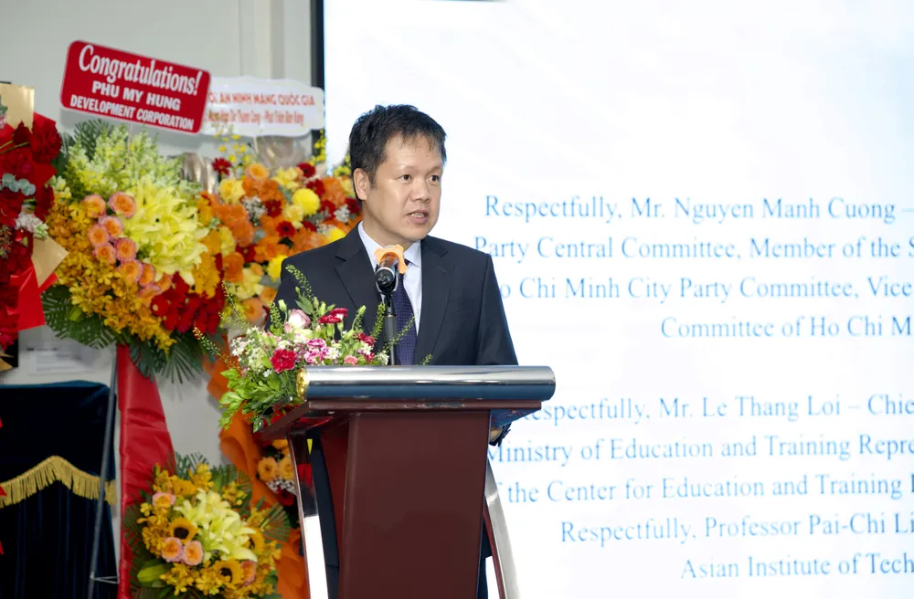 Ông Đàm Quang Minh, thành viên Hội đồng quản trị, Trường Đại học PXU phát biểu tại sự kiện..jpg