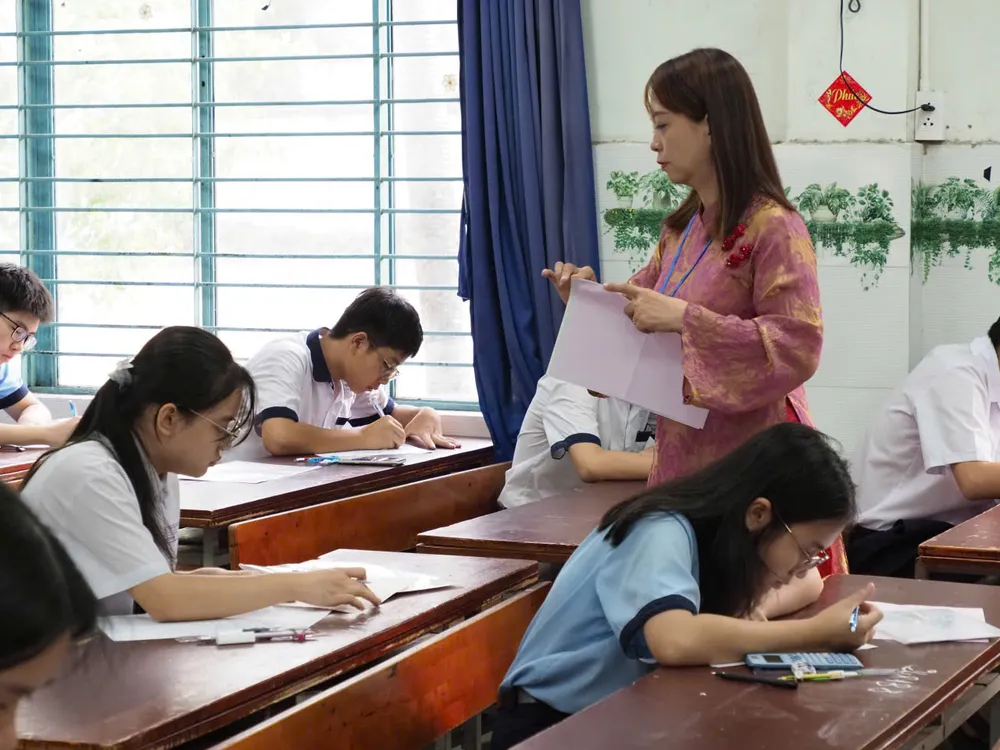 Học sinh tham gia Kỳ thi tuyển sinh lớp 10 công lập năm học 2026-2027 tại TPHCM