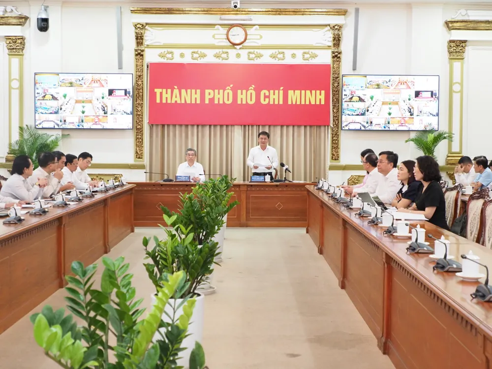 Điểm cầu trực tuyến tại TPHCM tham dự Hội nghị tổng kết năm học 2025-2026 và triển khai nhiệm vụ năm học 2026-2027 do Bộ GD-ĐT tổ chức