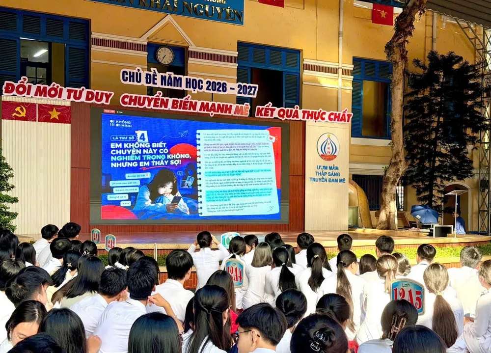 Học sinh Trường THPT Trần Khai Nguyên tham dự lễ phát động Chiến dịch "Không một mình 2026 - Kết nối không tổn thương"