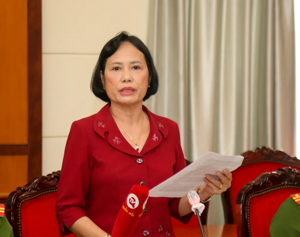 Phó Chủ tịch Hội Luật gia TPHCM Ung Thị Xuân Hương phát biểu. Ảnh: THẢO LÊ