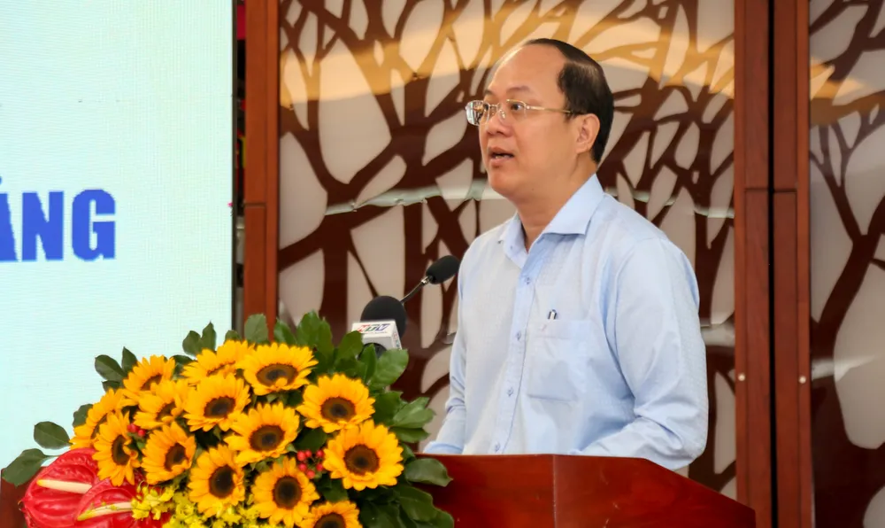 Phó Bí thư Thành ủy TPHCM Nguyễn Hồ Hải phát biểu tại diễn đàn. Ảnh: THẢO LÊ