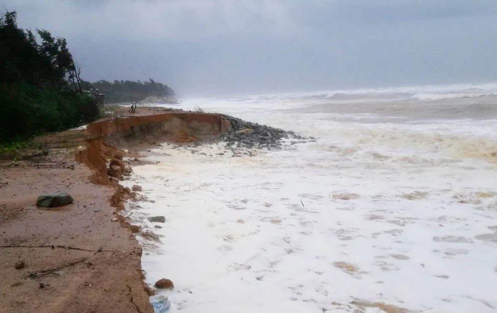 Bến Tre chủ động ứng phó tình huống sạt lở khẩn cấp