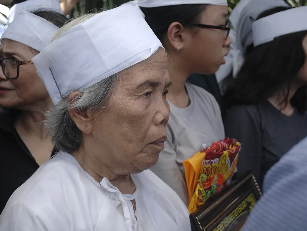 Tiễn đưa Anh hùng phi công Nguyễn Văn Bảy về đất mẹ ảnh 19