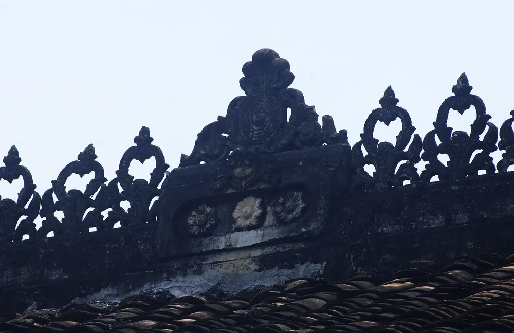 Độc đáo nhà trăm cột bằng gỗ quý tại Đồng Tháp ảnh 8