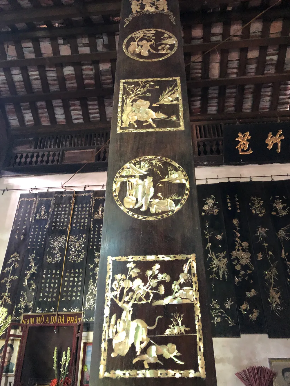 Độc đáo nhà trăm cột bằng gỗ quý tại Đồng Tháp ảnh 20