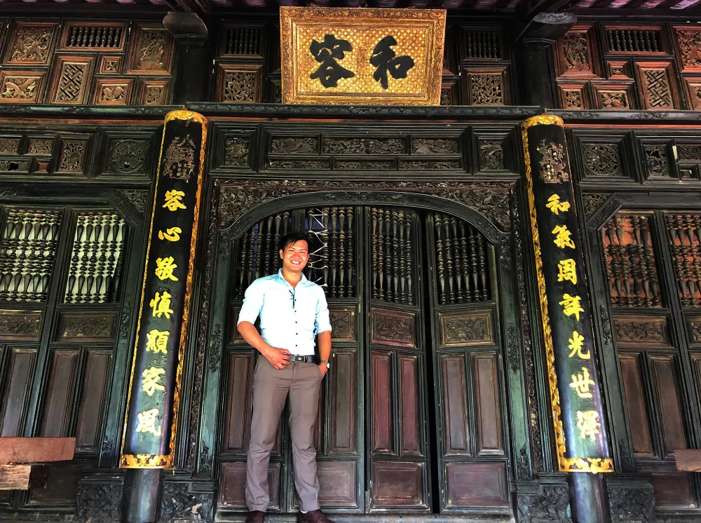 Độc đáo nhà trăm cột bằng gỗ quý tại Đồng Tháp ảnh 5