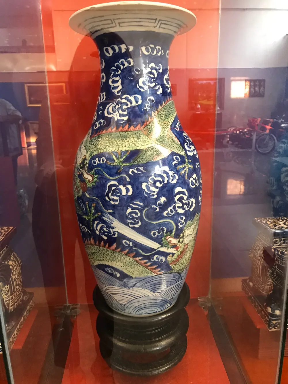 Trưng bày 800 hiện vật cổ quý giá thế kỷ 19, 20 ảnh 4