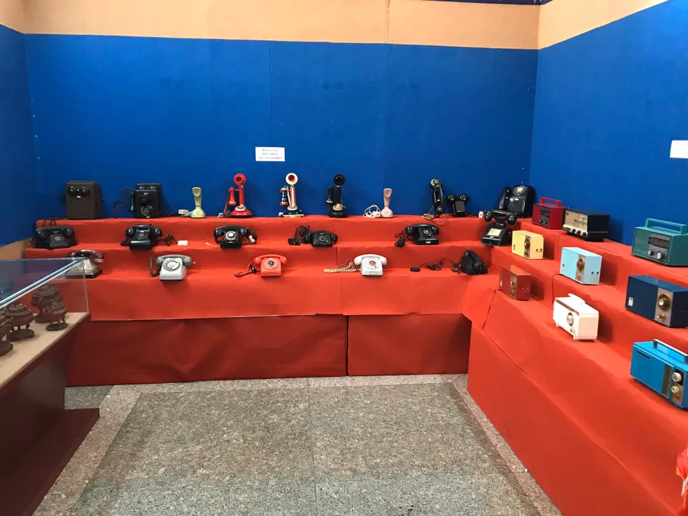 Trưng bày 800 hiện vật cổ quý giá thế kỷ 19, 20 ảnh 15