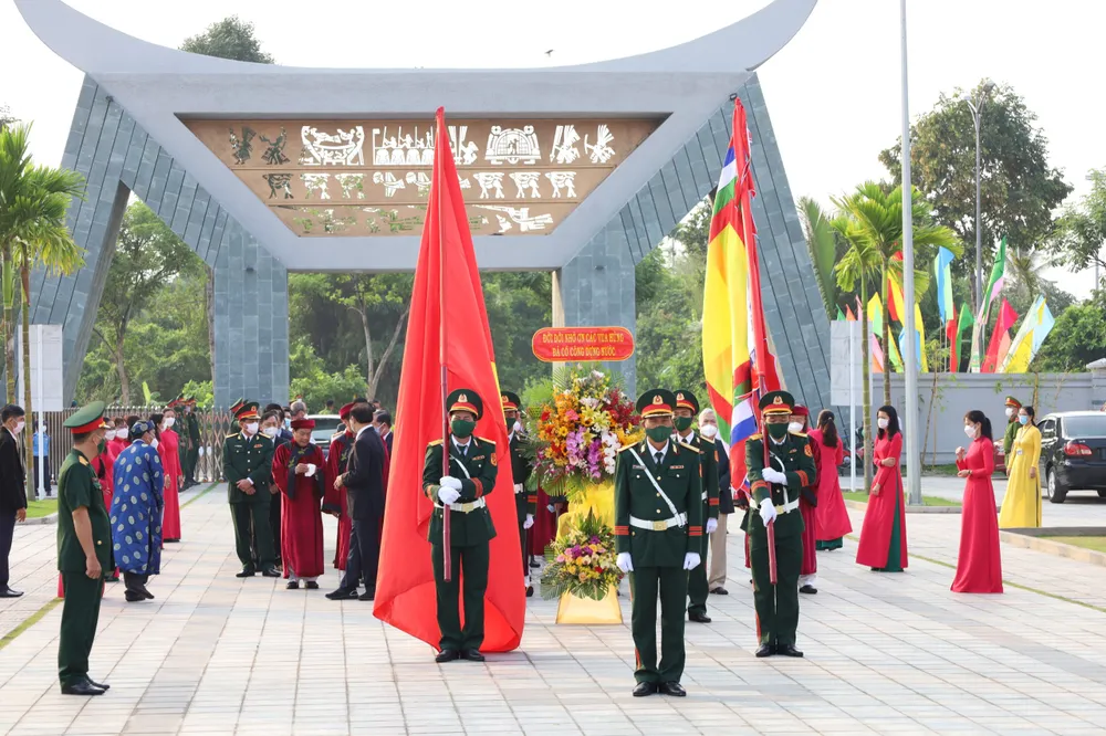 Long trọng tổ chức Lễ dâng hương tưởng niệm các Vua Hùng ảnh 6