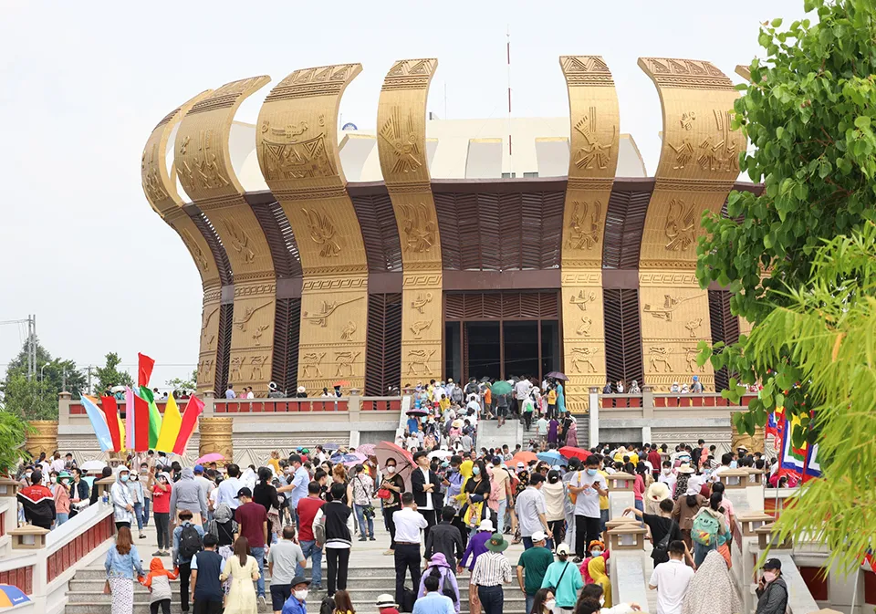 Ông Trần Việt Phường tái đắc cử Chủ tịch Hiệp hội Du lịch ĐBSCL ảnh 2