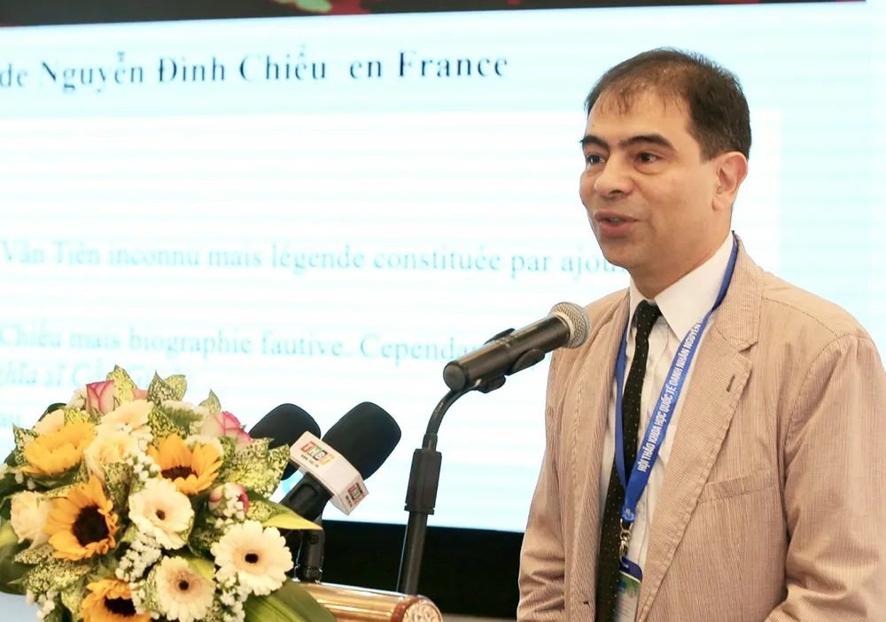 Nguyễn Đình Chiểu dùng ngòi bút dạy đạo và thể hiện tấm lòng ái quốc yêu dân ảnh 3