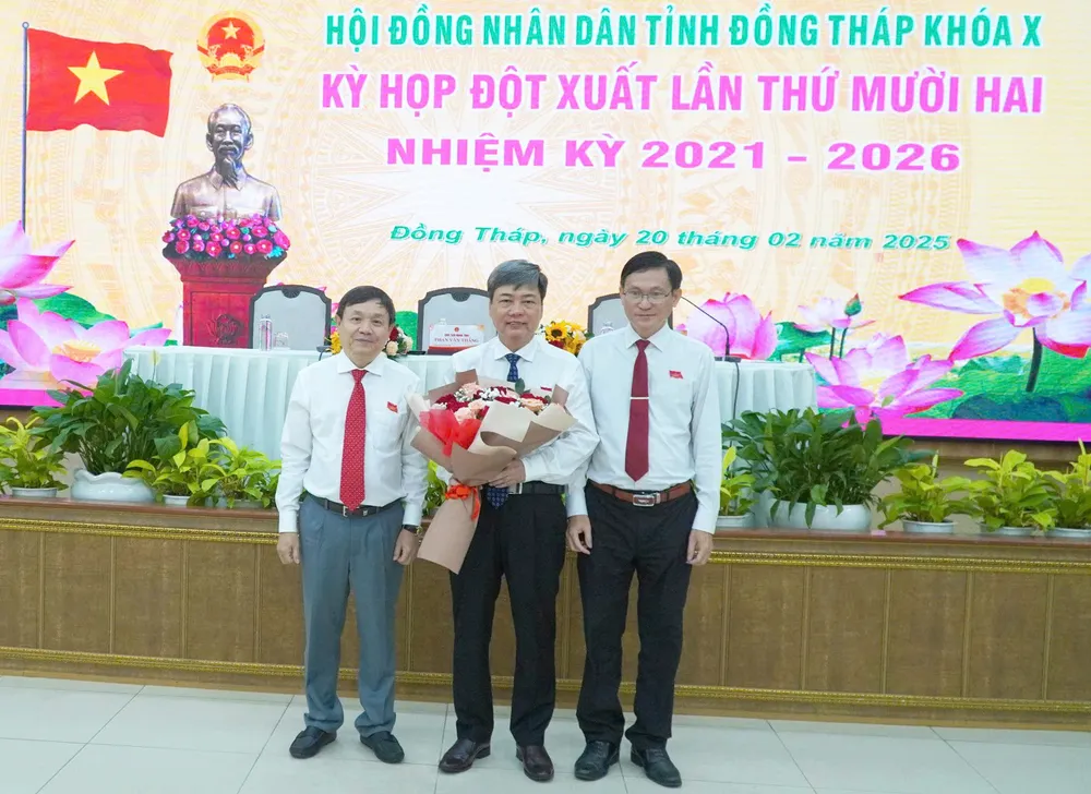 ông PHẠM VĂN CHUẨN.jpg