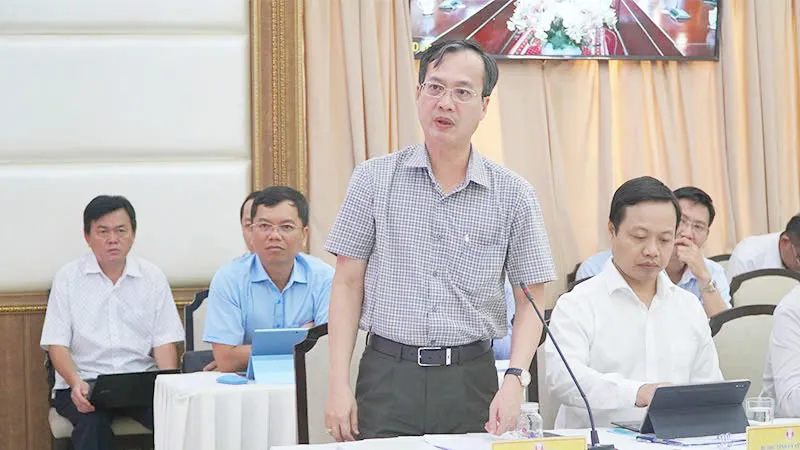 TRẦN TRÍ QUANG.jpg