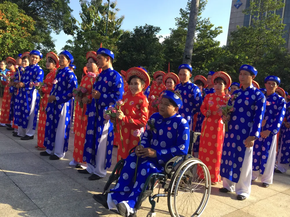 100 cặp đôi công nhân nên duyên mừng ngày Quốc khánh 2-9 ảnh 2