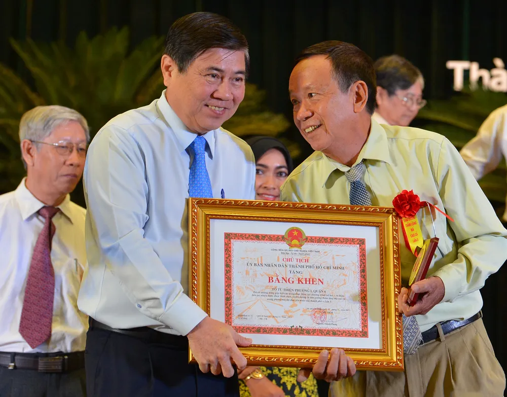 TPHCM tôn vinh 96 gương “Thầm lặng mà cao cả” ảnh 3