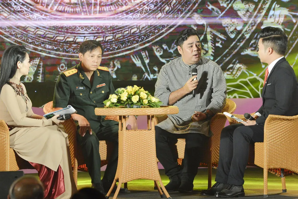 Giao lưu điển hình học tập Bác khu vực phía Nam ảnh 1