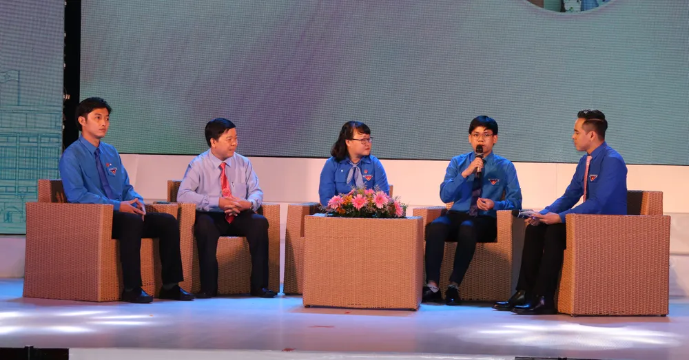 Tuyên dương 234 thanh niên tiên tiến làm theo lời Bác ảnh 1