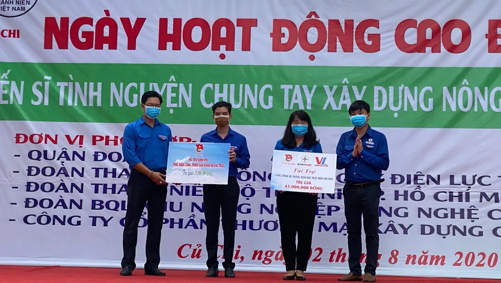 Khánh thành nhiều công trình ý nghĩa tại các huyện ngoại thành ảnh 2