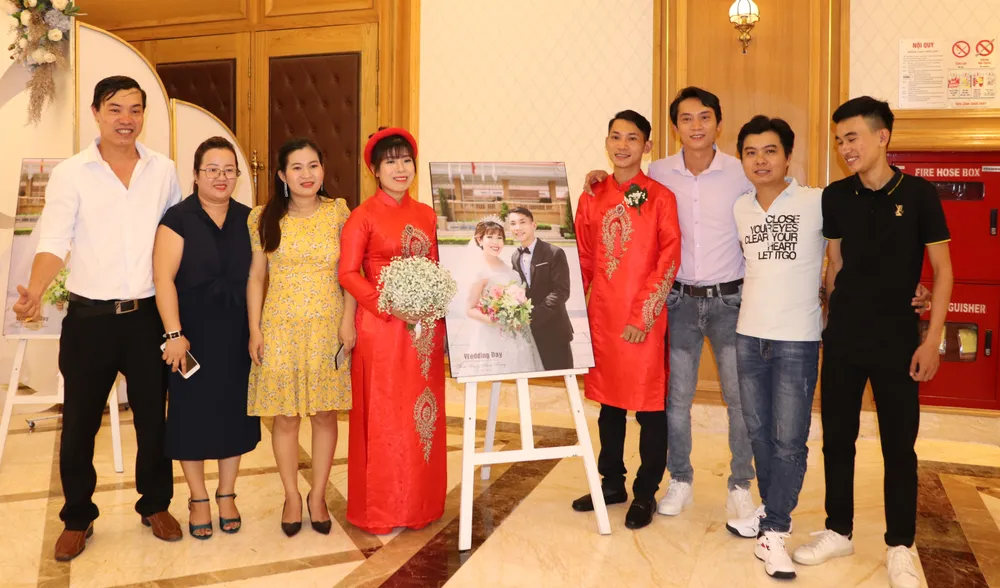 Lễ cưới tập thể của công nhân khó khăn ảnh 4