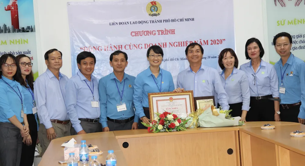 Tuyên dương 25 doanh nghiệp chăm lo tốt cho người lao động ảnh 2